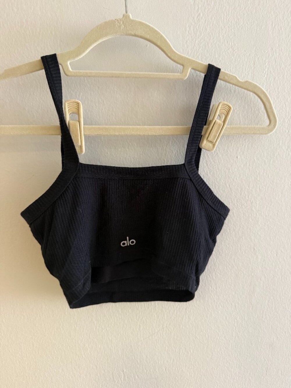 Alo Ribbed Sports Bra - Black - XS